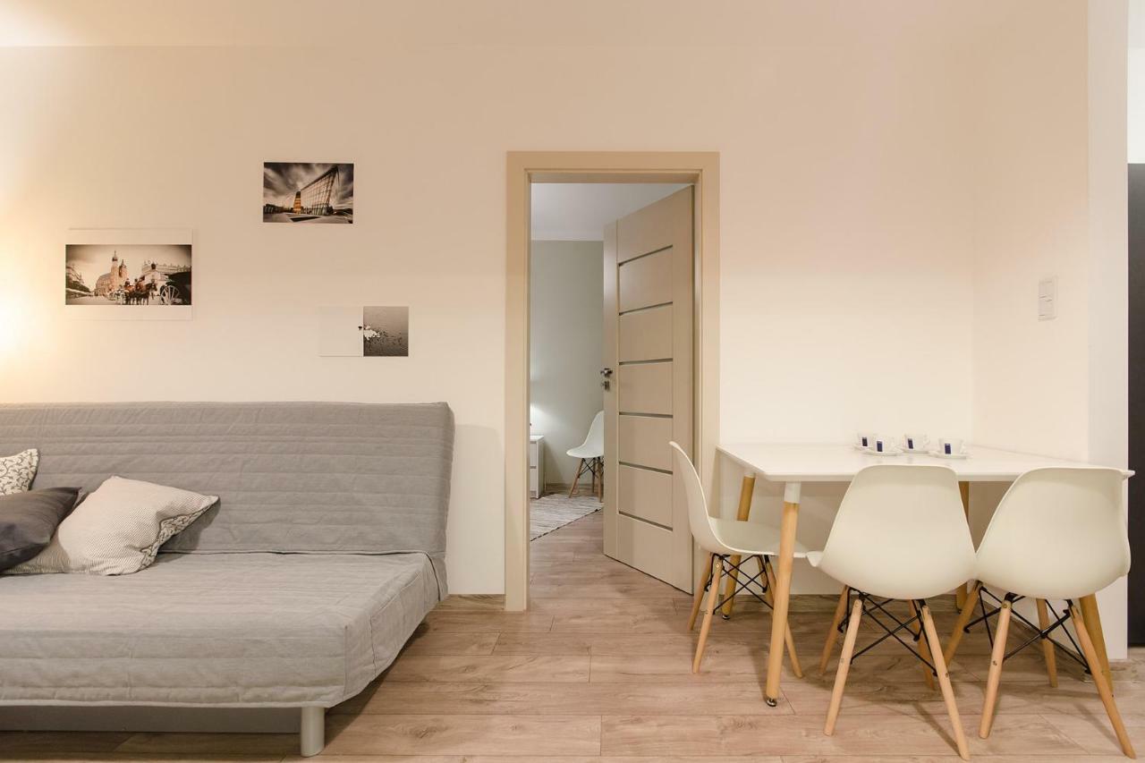 White Swan Apartment Krakow Ngoại thất bức ảnh