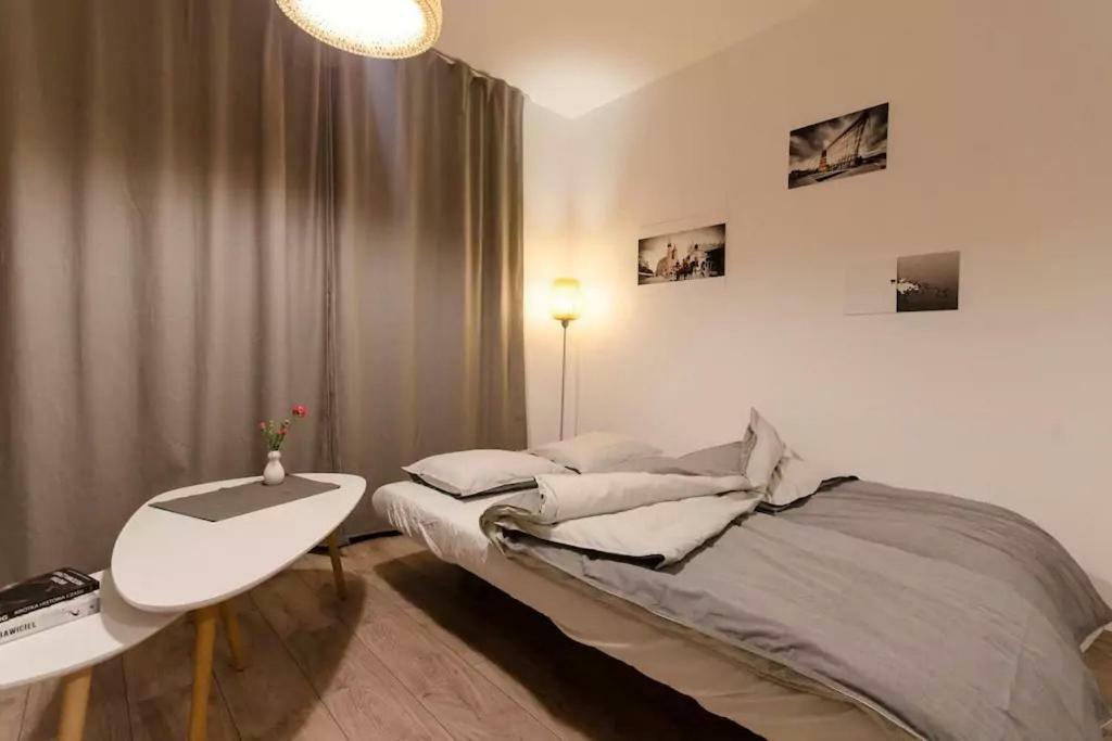 White Swan Apartment Krakow Ngoại thất bức ảnh